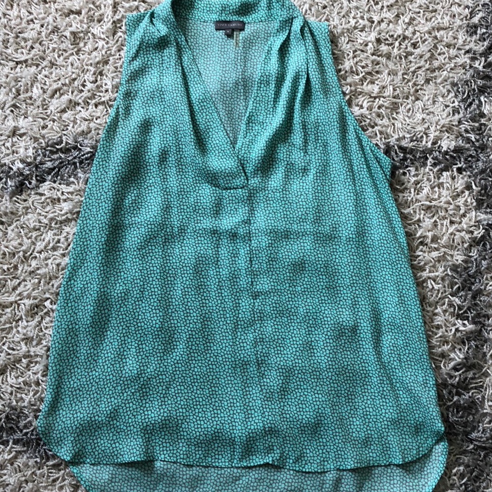Vince Camuto Top